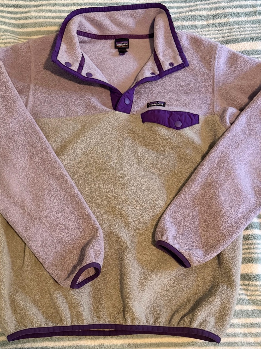 Patagonia Kids Two-Tone Lavender and Purple Snap Pullover